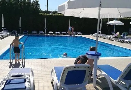 Villa Lucci